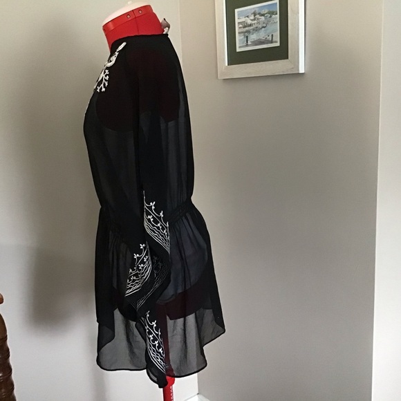 Fun & Flirt sheer black/white embellished top/cover up - Picture 2 of 5